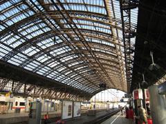 hauptbahnhof koln bodenluken