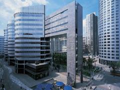 Businesscenter, Rotterdam with roof hatch