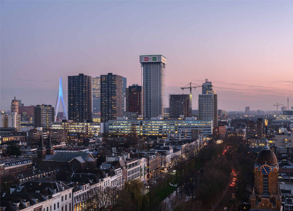 Zalmhaventoren Rotterdam voorzien van Gorter dakluik