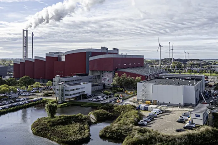 Betegelbaar vloerluik voor efficiënte toegang