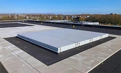 Speciaal hijsluik voor installatie in Alkmaar