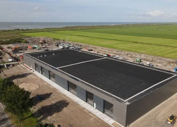 Botenstalling met optimaal veilig Gorter dakluik